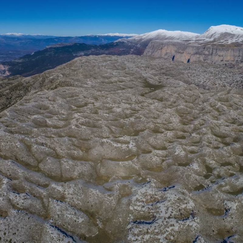 anavathimdes dipa apao to pertino dasos stouros-geology-landscape-vikos-aoos-geopark